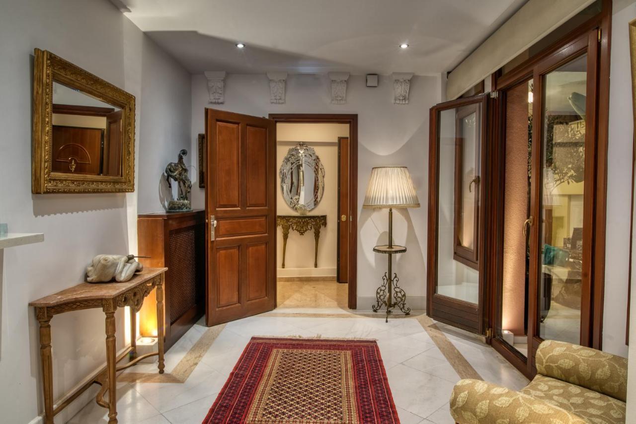 Farmaki Residence, Plaka 아테네 외부 사진